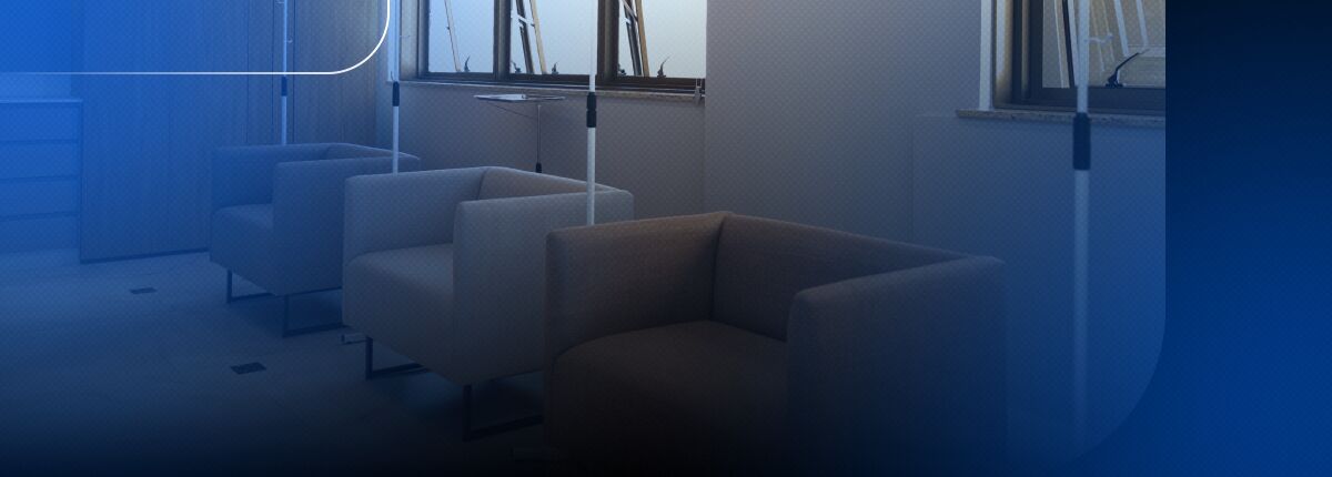 Sala de espera com poltronas confortáveis